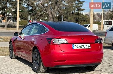 Седан Tesla Model 3 2019 в Луцке