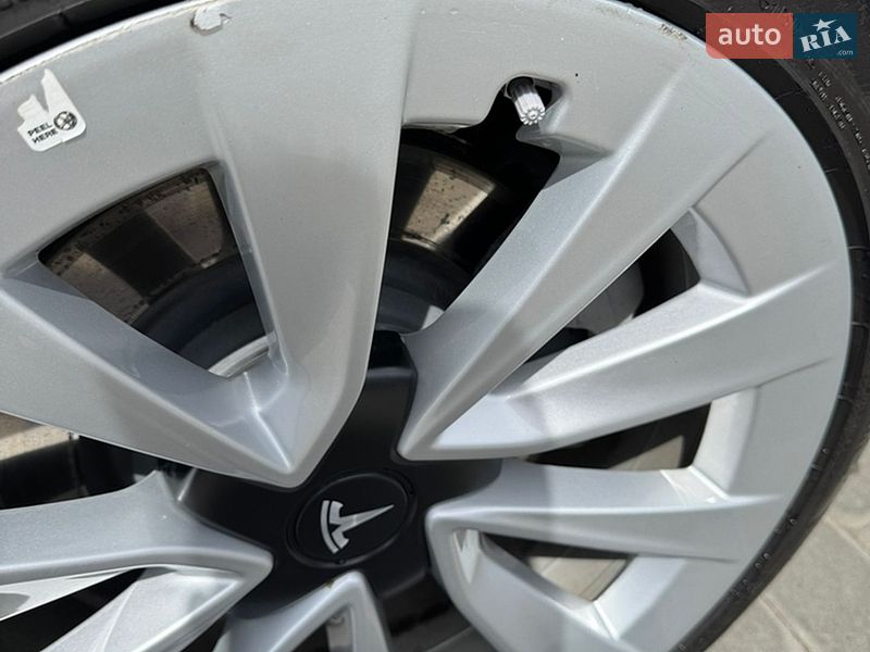 Седан Tesla Model 3 2023 в Софиевской Борщаговке