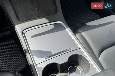 Седан Tesla Model 3 2023 в Софиевской Борщаговке
