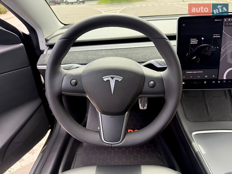 Седан Tesla Model 3 2019 в Києві