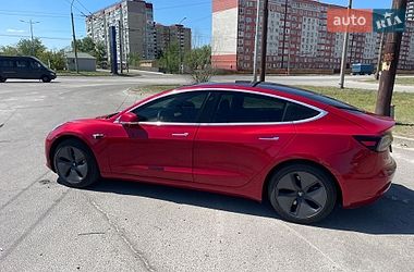 Седан Tesla Model 3 2020 в Запорожье