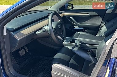 Седан Tesla Model 3 2023 в Харкові