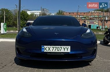 Седан Tesla Model 3 2023 в Харкові