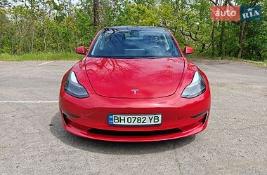 Седан Tesla Model 3 2022 в Одессе