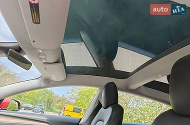 Седан Tesla Model 3 2022 в Одессе