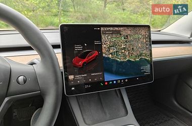Седан Tesla Model 3 2022 в Одессе