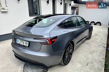 Седан Tesla Model 3 2024 в Белой Церкви
