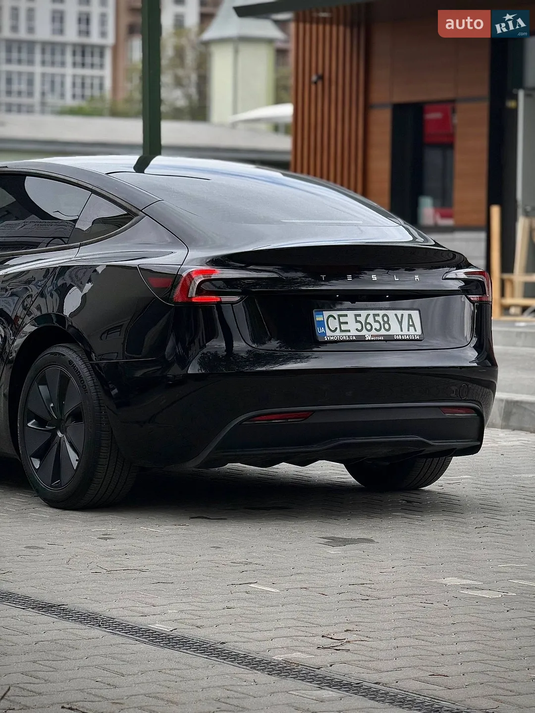 2024 Tesla Model 3 - мініатюра 9