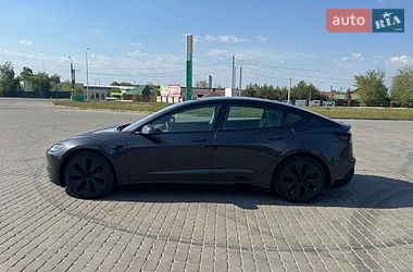 Седан Tesla Model 3 2024 в Новомосковске
