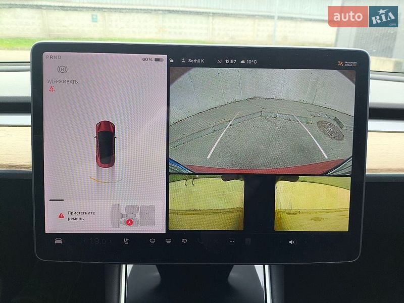 Седан Tesla Model 3 2018 в Киеве