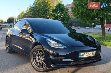 Седан Tesla Model 3 2018 в Днепре