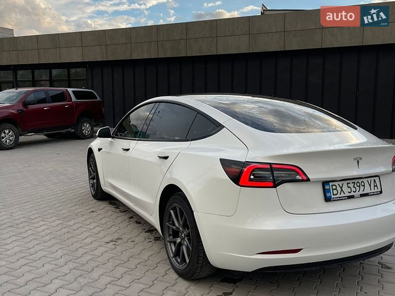 Седан Tesla Model 3 2021 в Каменец-Подольском