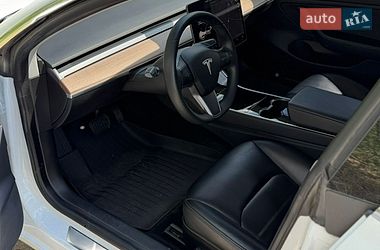 Седан Tesla Model 3 2019 в Житомире