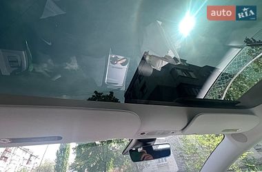 Седан Tesla Model 3 2021 в Киеве