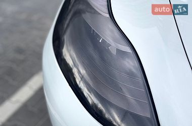 Седан Tesla Model 3 2022 в Киеве