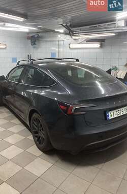 Седан Tesla Model 3 2024 в Києві