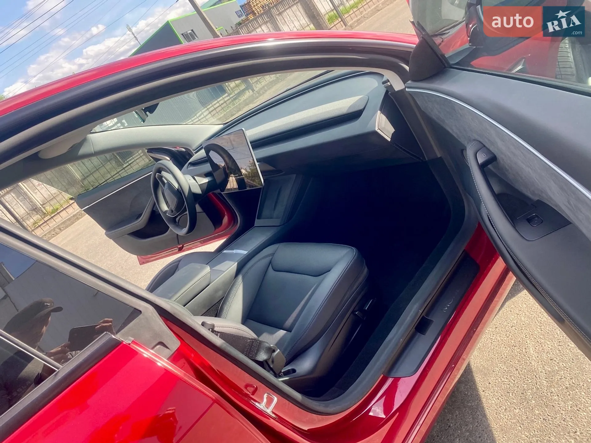 2024 Tesla Model 3 - мініатюра 8