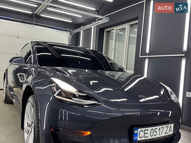 Седан Tesla Model 3 2019 в Коломые