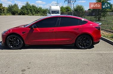 Седан Tesla Model 3 2018 в Днепре