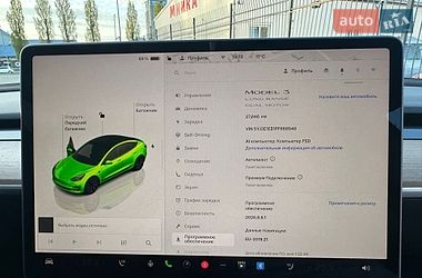 Седан Tesla Model 3 2023 в Киеве