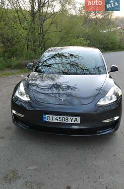 Седан Tesla Model 3 2021 в Полтаве