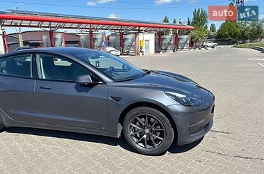 Седан Tesla Model 3 2022 в Виннице
