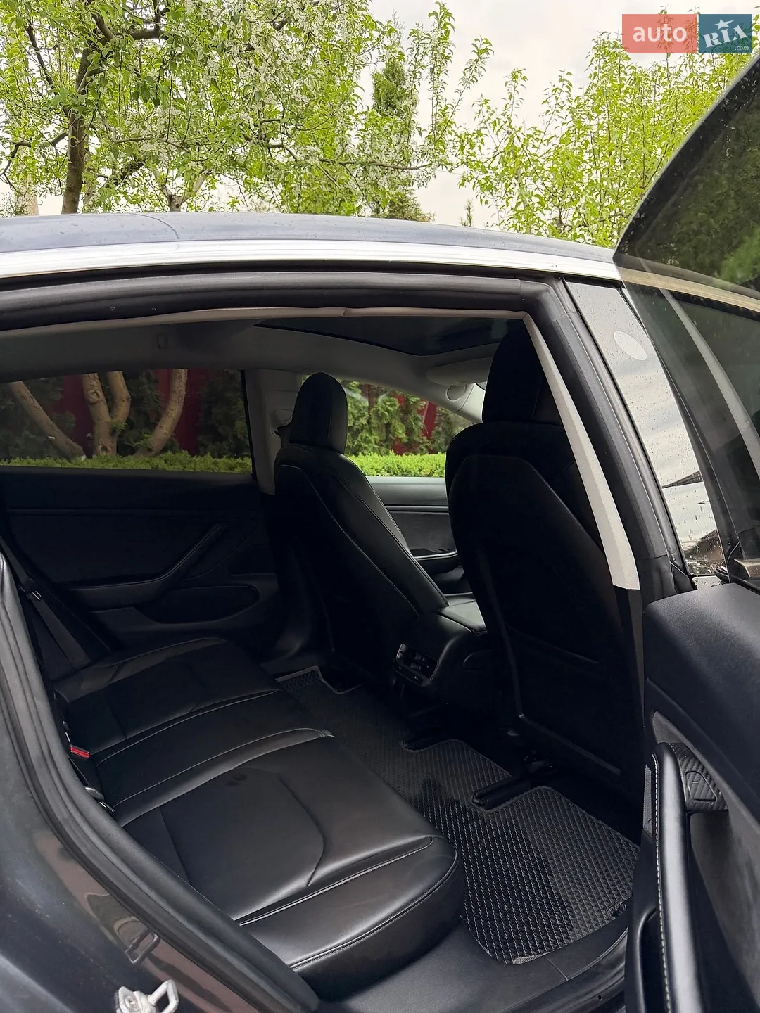 2018 Tesla Model 3 - мініатюра 13