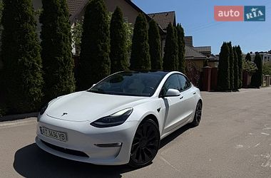 Седан Tesla Model 3 2021 в Ивано-Франковске
