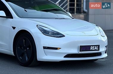 Седан Tesla Model 3 2022 в Кривому Розі