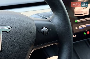 Седан Tesla Model 3 2022 в Кривому Розі