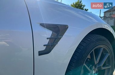 Седан Tesla Model 3 2021 в Киеве