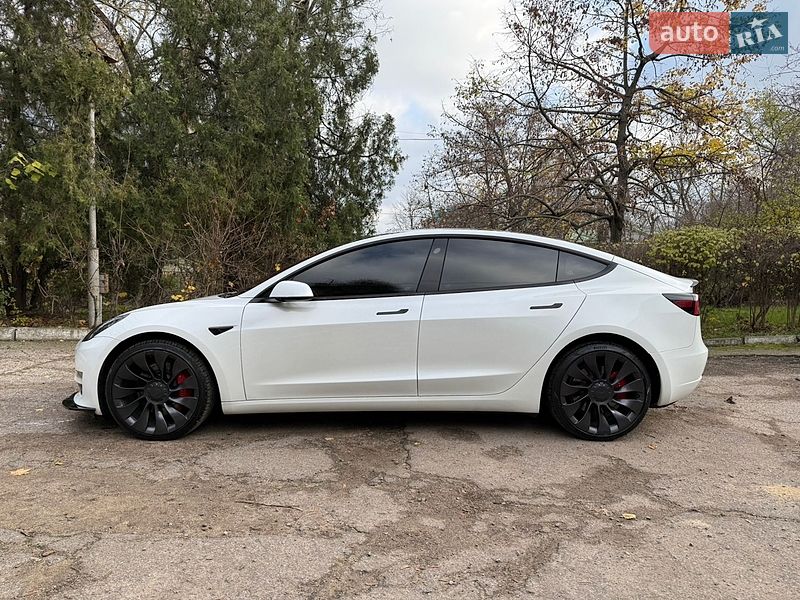 Седан Tesla Model 3 2023 в Одессе фото 3 Седан Tesla Model 3 2023 в Одессе