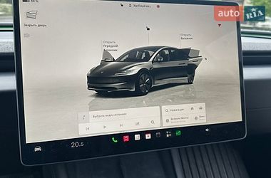 Седан Tesla Model 3 2025 в Львові