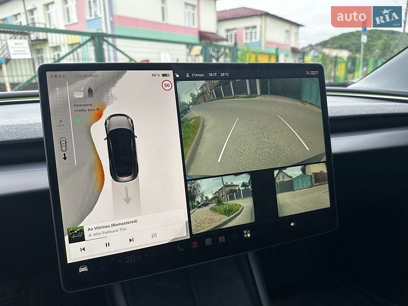 Седан Tesla Model 3 2025 в Львові