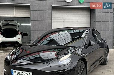 Седан Tesla Model 3 2018 в Харькове