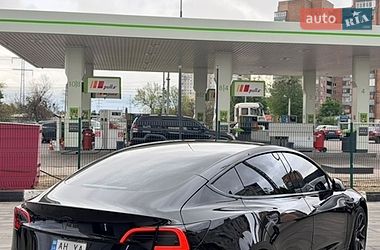 Седан Tesla Model 3 2018 в Харькове