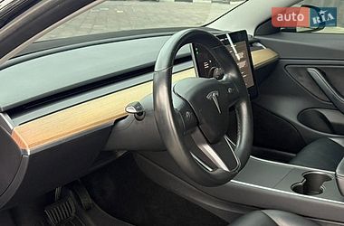 Седан Tesla Model 3 2018 в Харькове