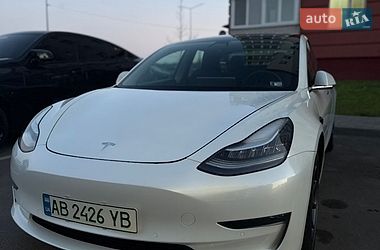 Седан Tesla Model 3 2020 в Виннице