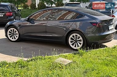 Седан Tesla Model 3 2022 в Полтаве