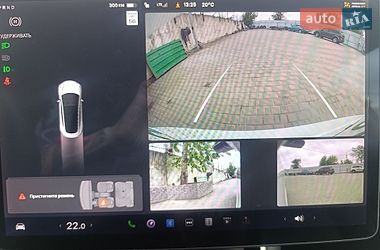 Седан Tesla Model 3 2019 в Белой Церкви