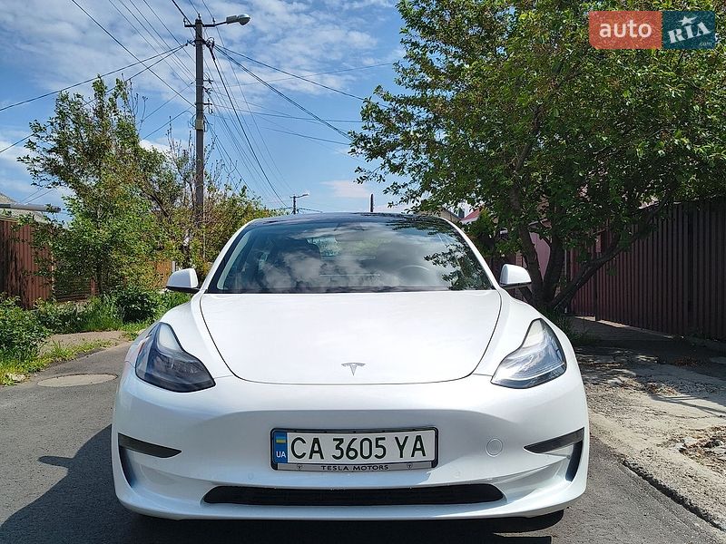 Седан Tesla Model 3 2021 в Черкассах фото 16 Седан Tesla Model 3 2021 в Черкассах