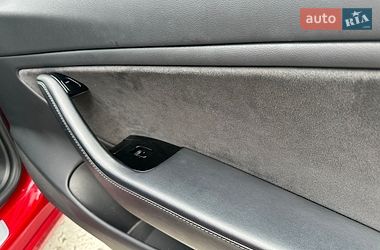 Седан Tesla Model 3 2019 в Києві