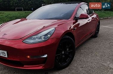 Седан Tesla Model 3 2018 в Ивано-Франковске