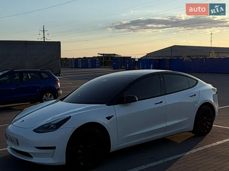 Tesla Model 3 2022 VIN 5YJ3E1EA0NF285796 фото оголошення 19 з 38