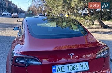Седан Tesla Model 3 2019 в Днепре
