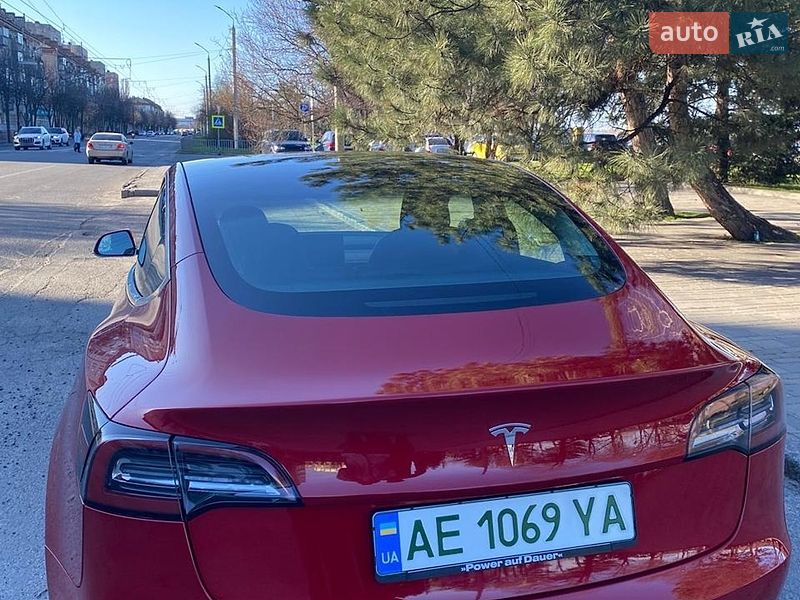 Седан Tesla Model 3 2019 в Днепре