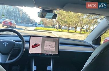 Седан Tesla Model 3 2019 в Днепре
