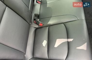 Седан Tesla Model 3 2023 в Киеве