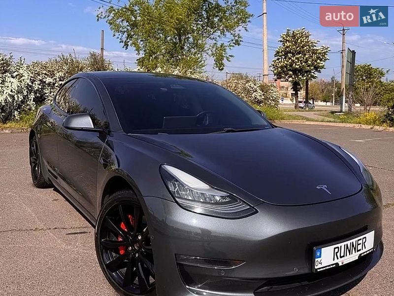 Tesla Model 3 2019 Tesla Model 3 2019