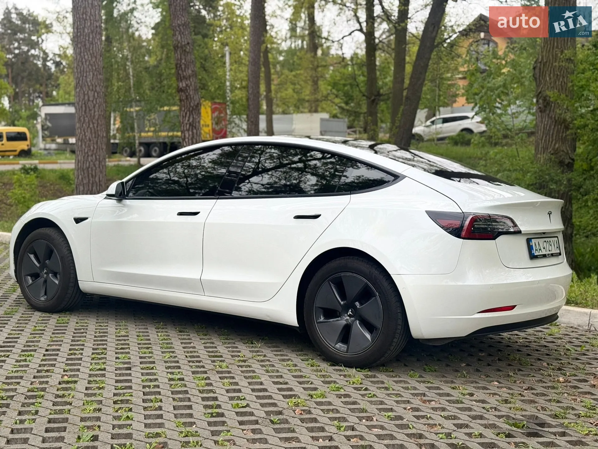 2020 Tesla Model 3 - мініатюра 5